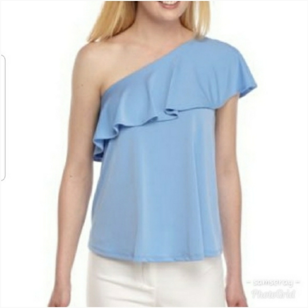 One Shoulder Top
